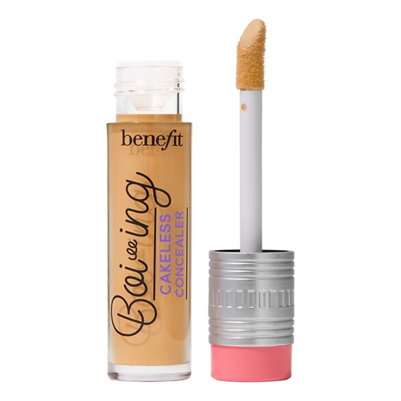 Boiing CAKELESS Concealer - Cover More!, BENEFIT COSMETICS